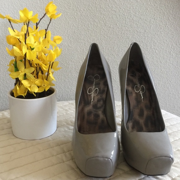 Jessica Simpson Clapton Grey Patent platform - Picture 1 of 5